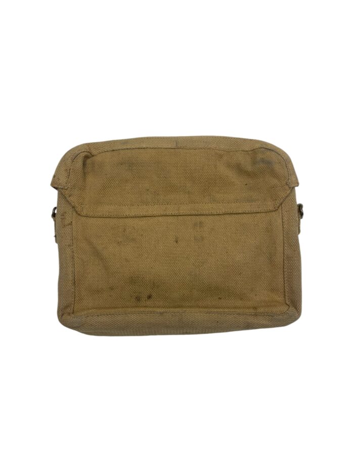 Engelse WO2 Signal Satchel - Image 2