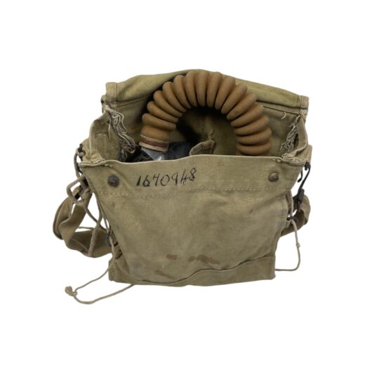 Engels WO2 gasmasker & tas