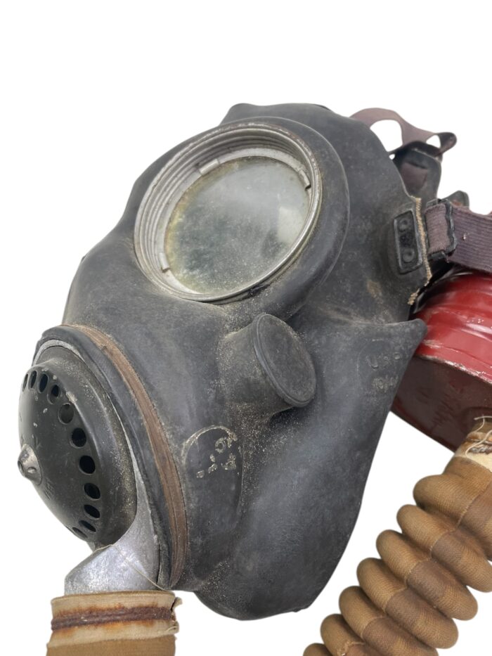 Engels WO2 gasmasker & tas - Image 11