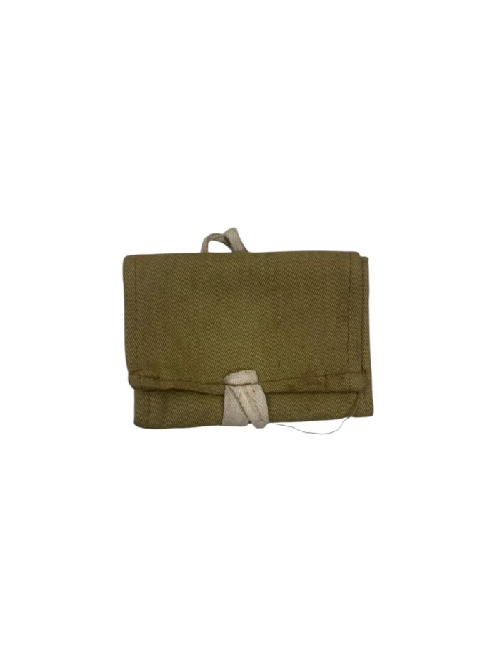 Canadese WO2 Sewing Kit