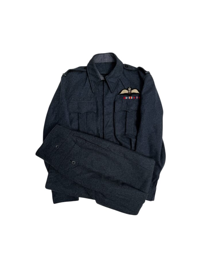 Engels WO2 RAF uniform