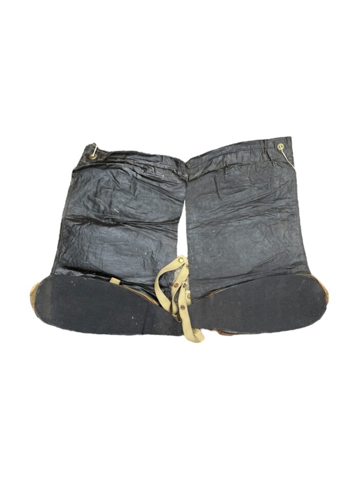 Canadese WO2 anti-gas overshoes