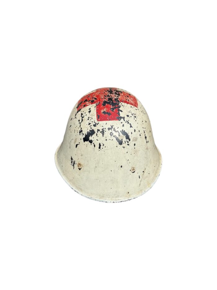Nederlandse WO2 Rode Kruis helm