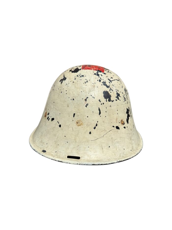 Nederlandse WO2 Rode Kruis helm - Afbeelding 4