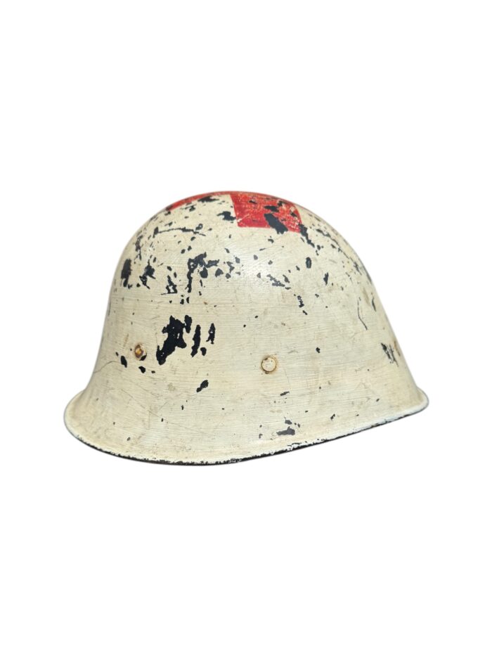 Nederlandse WO2 Rode Kruis helm - Afbeelding 5