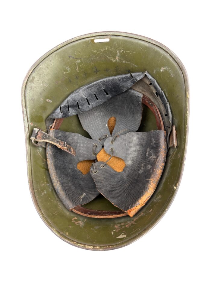 Nederlandse WO2 Rode Kruis helm - Afbeelding 7