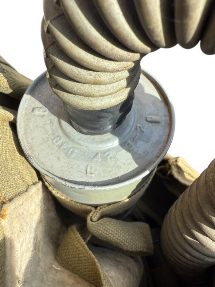 Amerikaans WO2 Lightweight gasmasker - Afbeelding 9