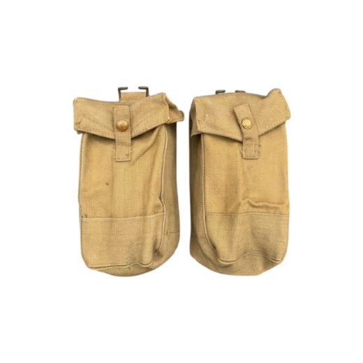 Engelse WO2 Bren pouches