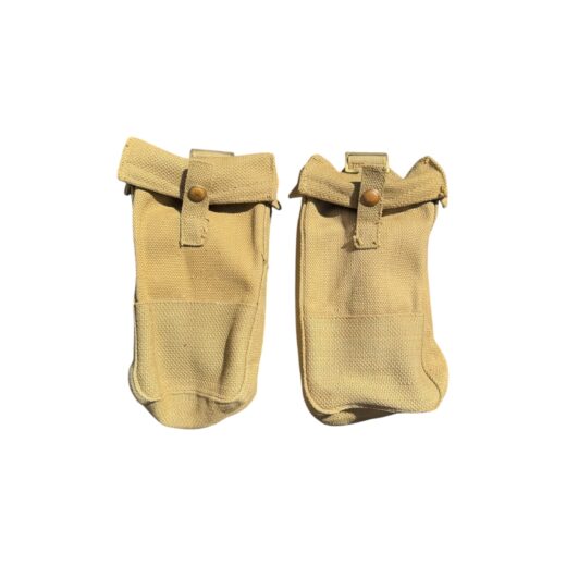 Engelse WO2 Bren pouches